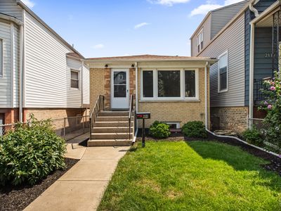 2121 N Karlov Ave, Chicago, IL, 60639