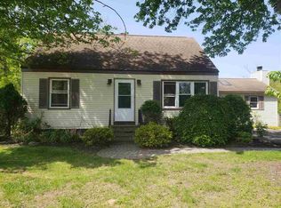 673 Elm Ave, Selkirk, NY 12158