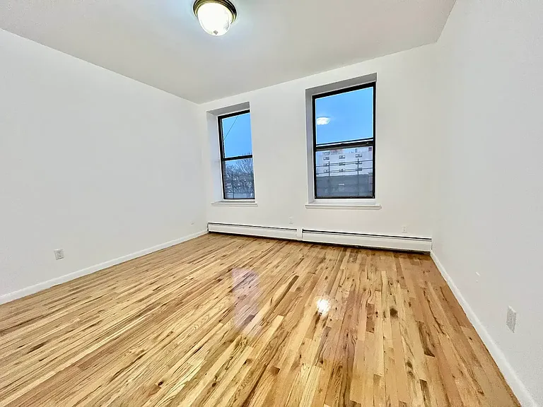 1068 Ward Ave #1E — Photo 57
