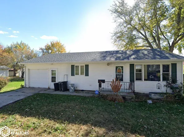 208 Jefferson St, Bedford, IA 50833