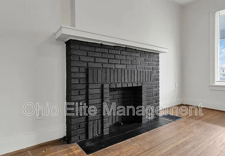 29 S Terrace Ave — Photo 9
