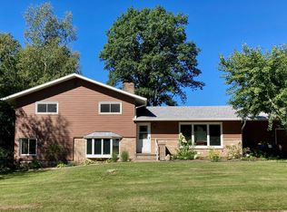 820 Garfield Ave, Viroqua, WI 54665