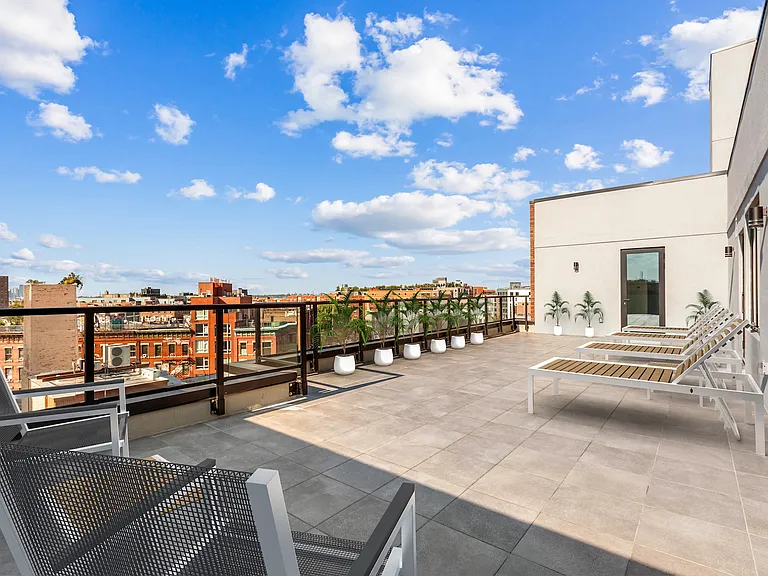 912 Broadway #3D — Photo 10