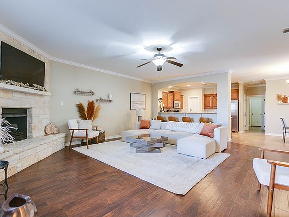 5th image of 4314 Lexington Pl