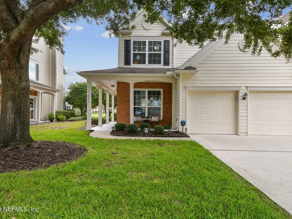 11042 CASTLEMAIN Circle E, Jacksonville, FL 32256