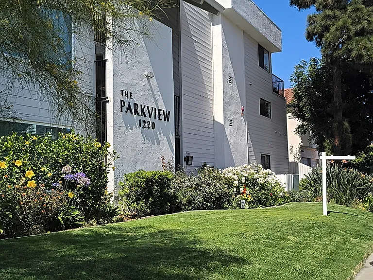 Parkview Robinson — Photo 21