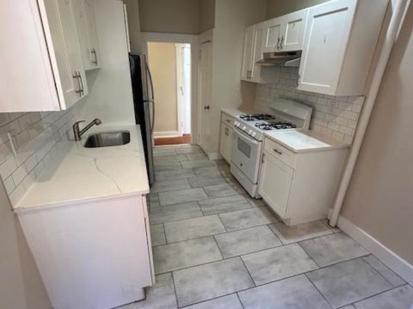 245 McLean Ave APT 6