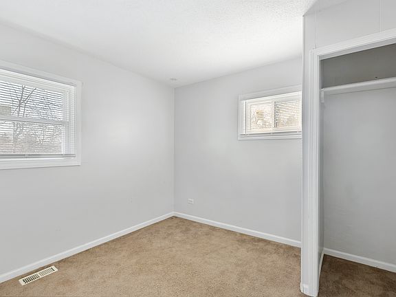 3rd image of 2613 N Lewis Ave