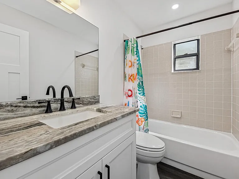 10908 SE Hobart St — Photo 12