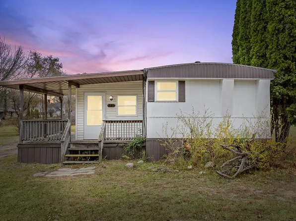 145 Jefferson Rd, Morley, MI 49336