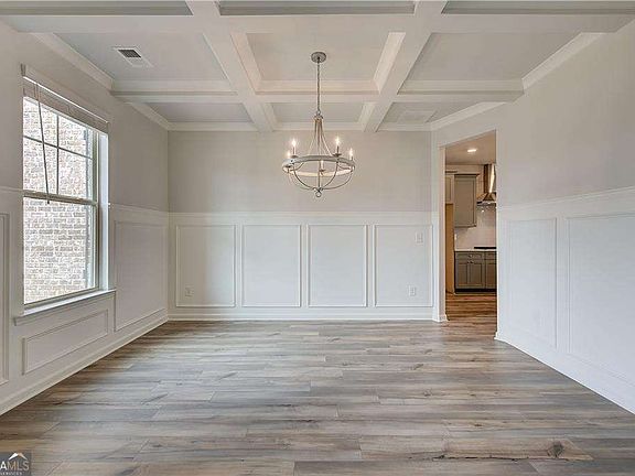 5th image of 166 Haverling Pass