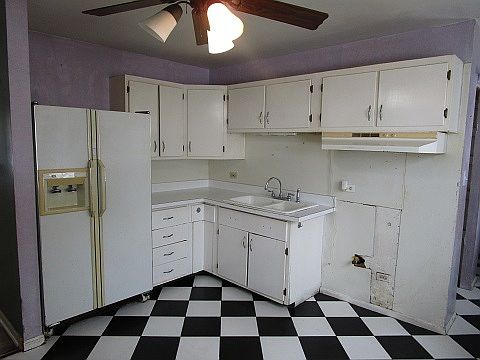 5th image of 388 Mark Ave