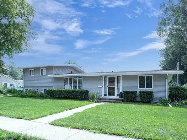 1707 E Melrose Ave, Appleton, WI 54911