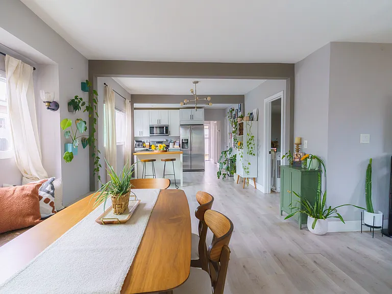 4336 Wilson Ave — Photo 3