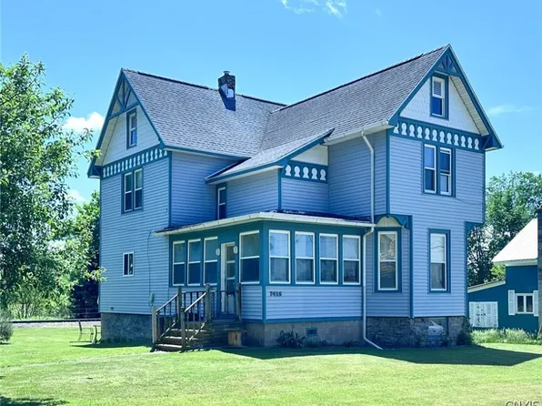 7416 Railroad St, Marcy, NY 13403