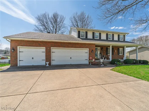 2030 55th St NE, Canton, OH 44721