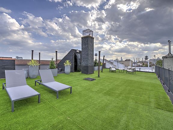 4th image of 107 Greenpoint Ave #E9