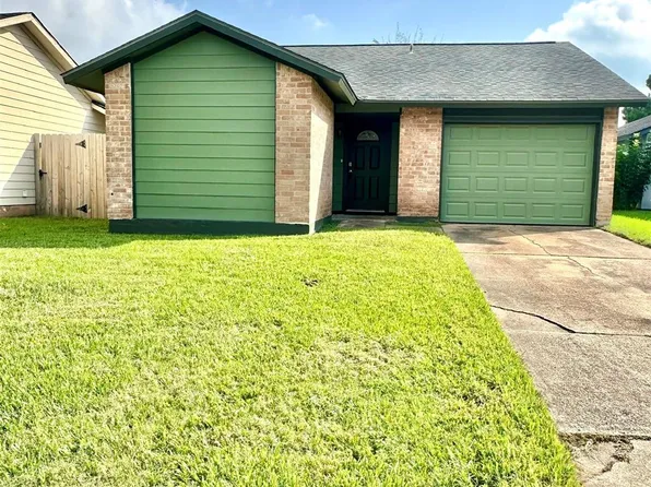 17712 Northhagen Dr, Houston, TX 77084