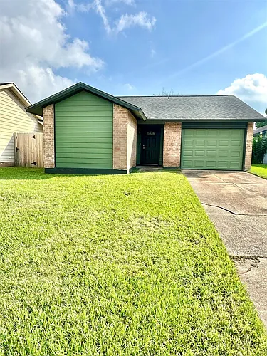 17712 Northhagen Dr Photo 1