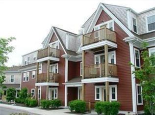 751 Metacom Ave UNIT 12, Bristol, RI 02809