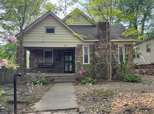 704 S Oak St, Little Rock, AR 72205