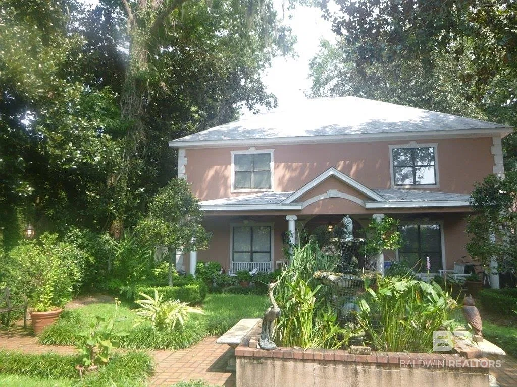 2 bed, 2.5 bath, 1400 sqft, $2,200 — Photo 1