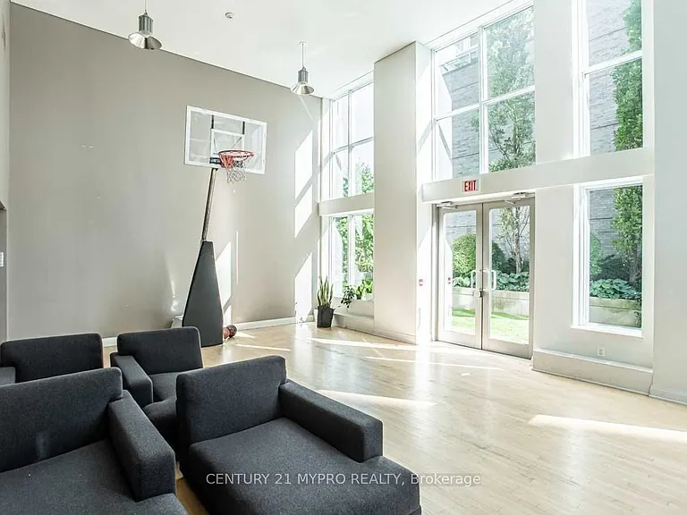 83 Redpath Ave #701 — Photo 18