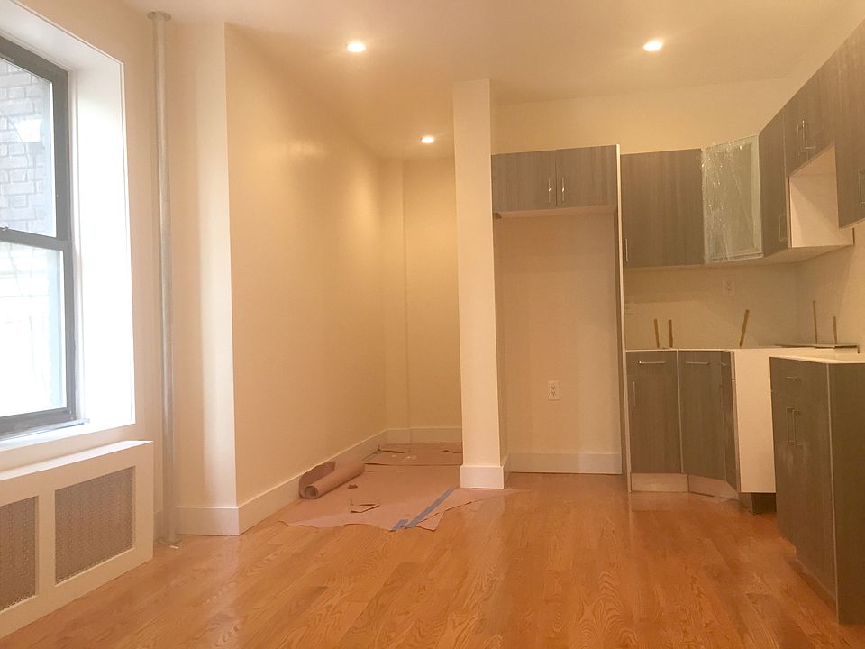 2nd image of 1705 Caton Ave APT 1A