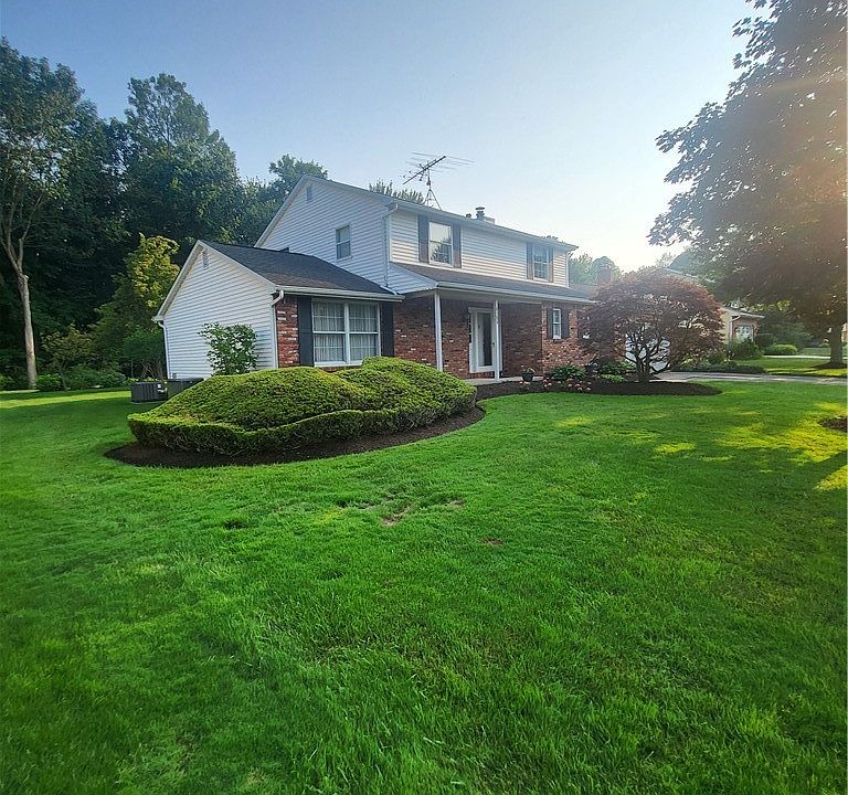 1st image of 8185 Clarherst Dr