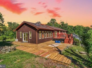 2394 Hill Rd, Perkiomenville, PA 18074