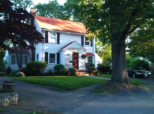 67 Sims Rd, Quincy, MA 02170