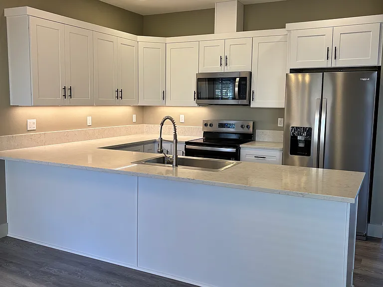 Seven Oaks Luxury Duplexes — Photo 29