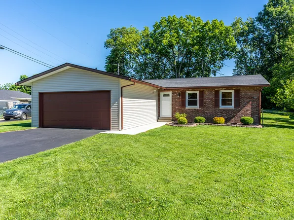 1904 Rio Vista Dr, Paris, KY 40361