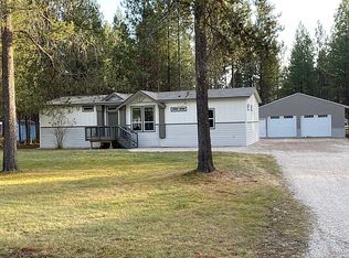 4083 Bluebird Dr, Loon Lake, WA 99148