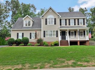 6407 Arbor Meadows Ter, Chester, VA 23831