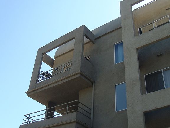 2nd image of 967 Hammond St APT 8