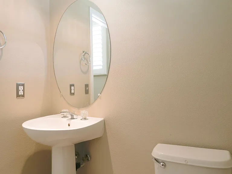 710 Elliot Peak Ave — Photo 10