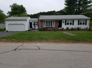 6 Greenbrier Rd, Smithfield, RI 02828