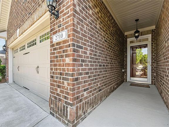 4th image of 2710 Kingsbury Ct