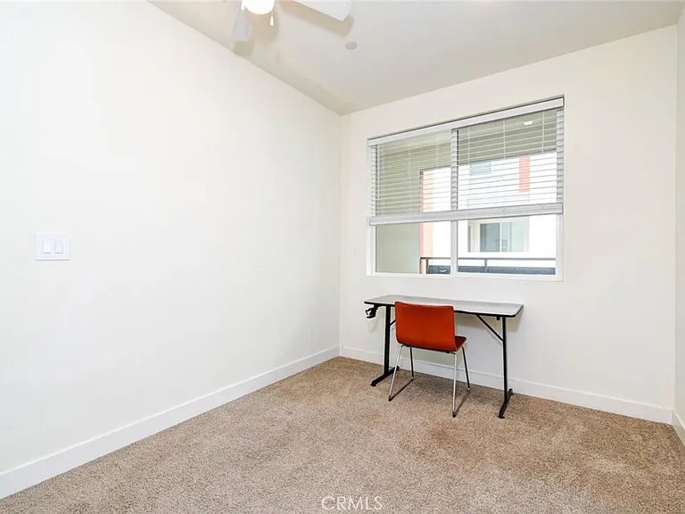 1814 E 1st St #330 — Photo 15