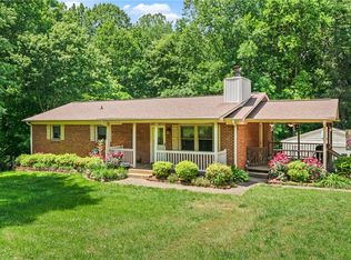 2273 Willow Bend Dr, Kernersville, NC 27284