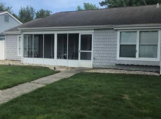 864B Liverpool Cir, Manchester, NJ 08759