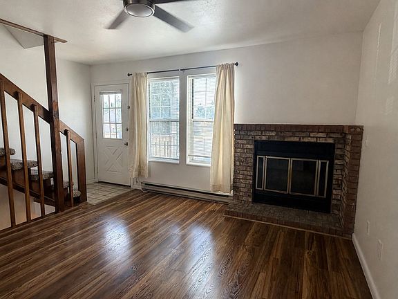 2nd image of 3200 Azalea Dr APT A2