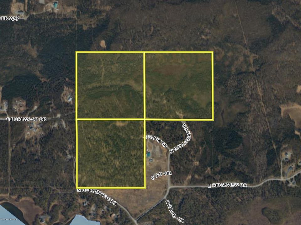 1st image of 1502 E Hook Dr