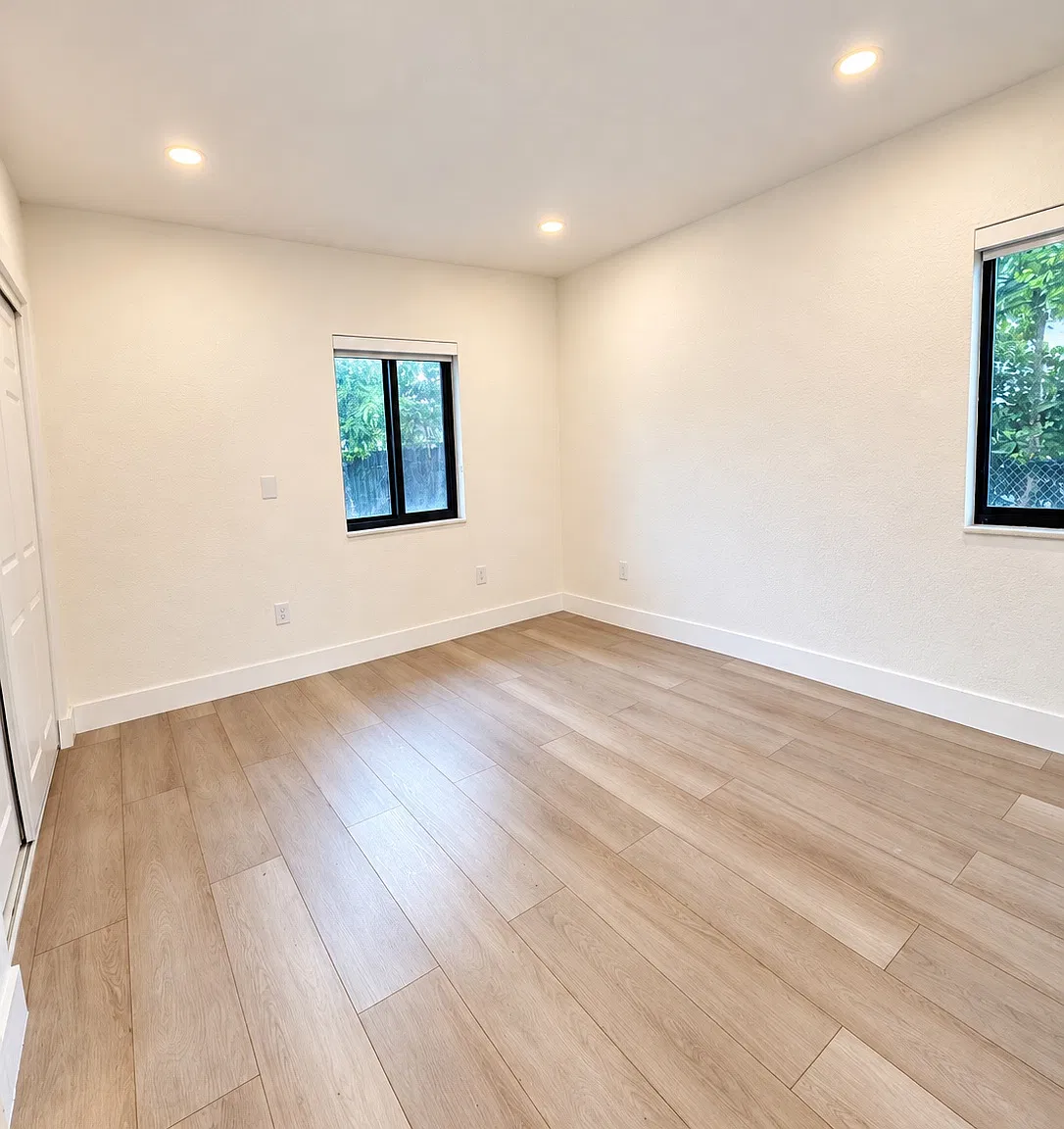 1 bed, 550 sqft, $2,100 — Photo 4