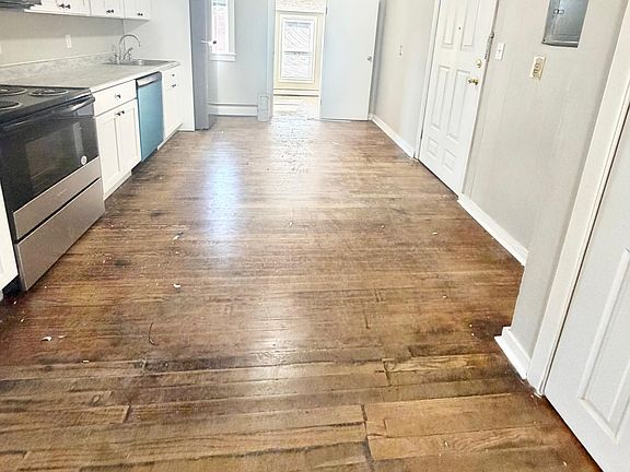 3rd image of 26 Lyon St #6