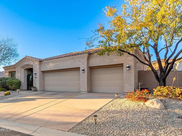 10602 E Blanche Dr — Photo 46