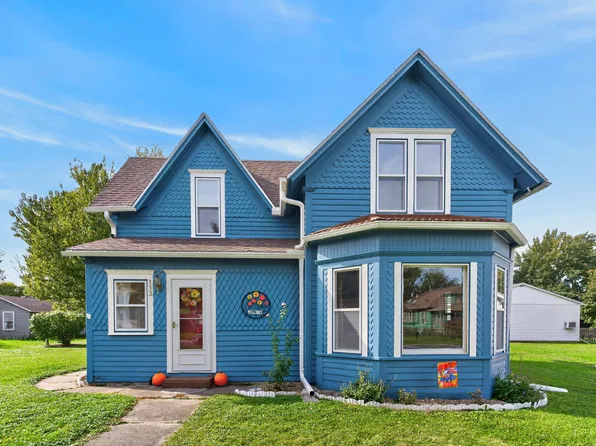 113 N Erickson St, Roland, IA 50236
