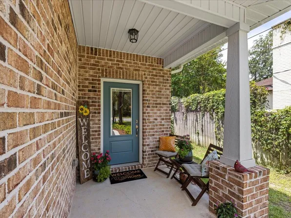 7B Holly Ave, Shalimar, FL 32579