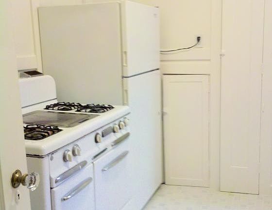 2nd image of 3678 18th St APT 1